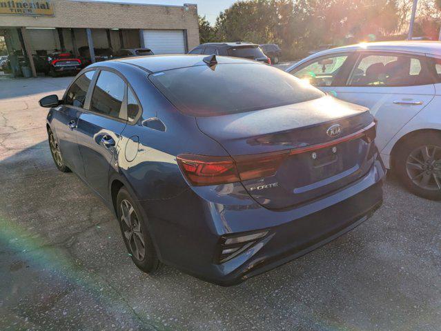 2021 kia forte lxs