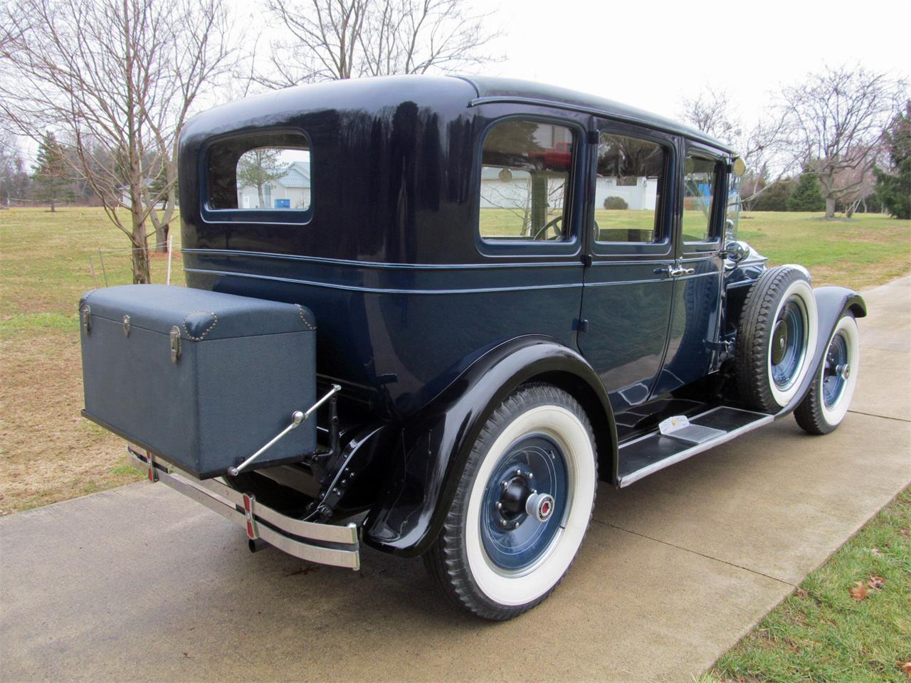 1928 packard 526