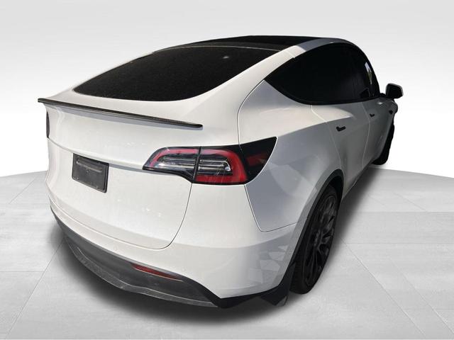 2022 tesla model y performance