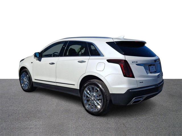 2022 cadillac xt5 premium luxury