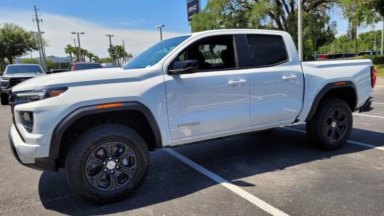 2024 GMC Canyon