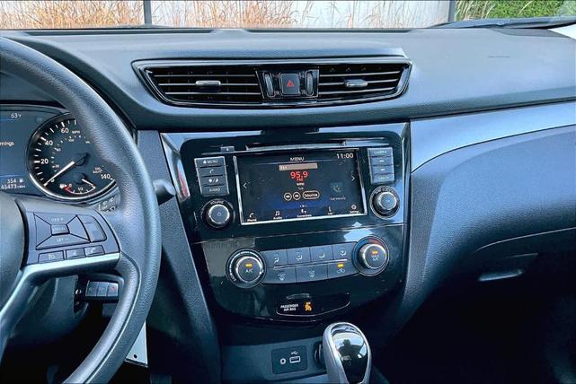 2021 nissan rogue sport s