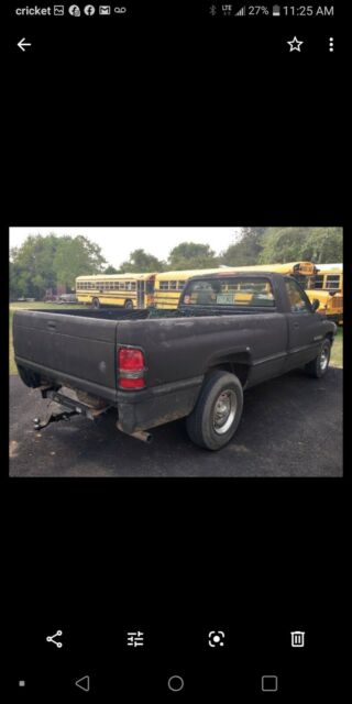 1994 dodge ram 1500. starts & runs