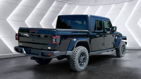 2024 Jeep Gladiator