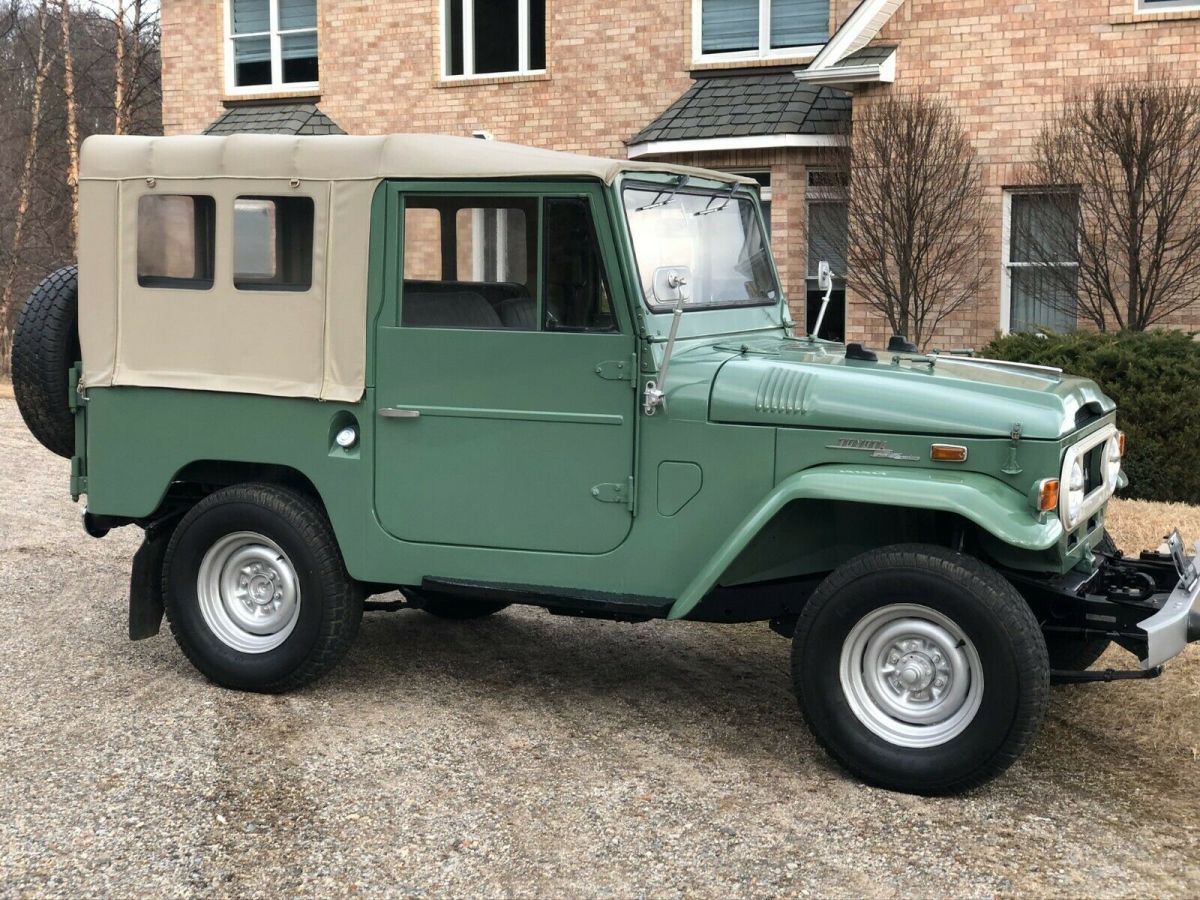1970 toyota fj40. 6cyl 4wd fully restored and ready to enjoy. 96k orig miles