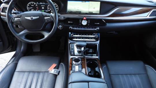 2019 Genesis G90