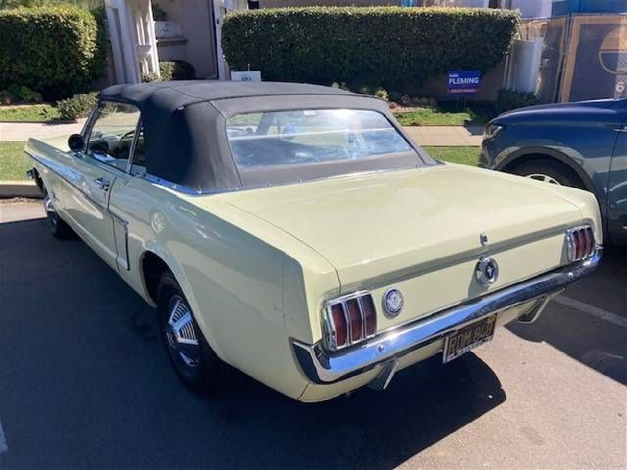 1965 ford mustang