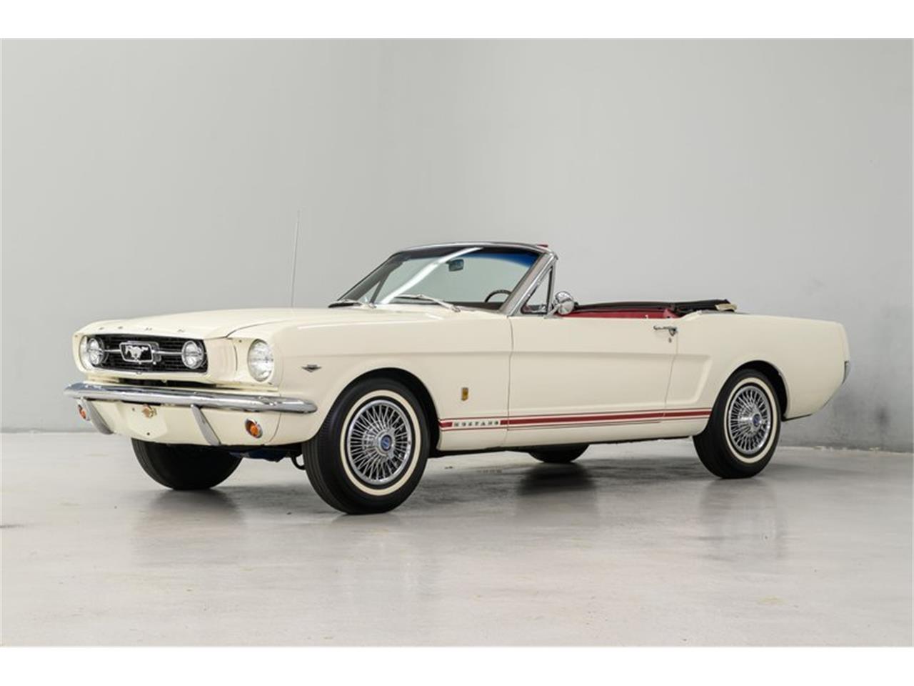 1966 ford mustang