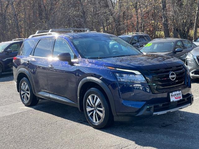 2023 nissan pathfinder sl