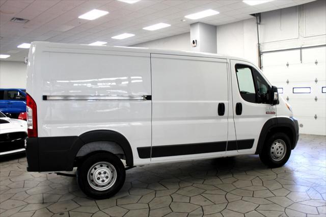 2017 ram promaster 1500 low roof