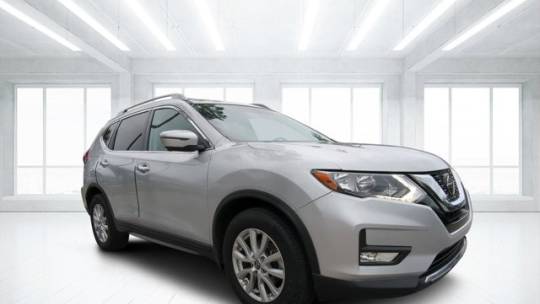 2018 nissan rogue sv