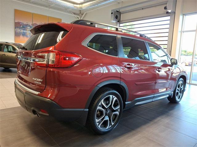 2023 subaru ascent limited 7-passenger
