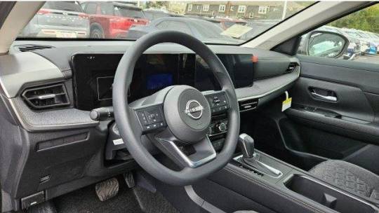 2025 Nissan Kicks