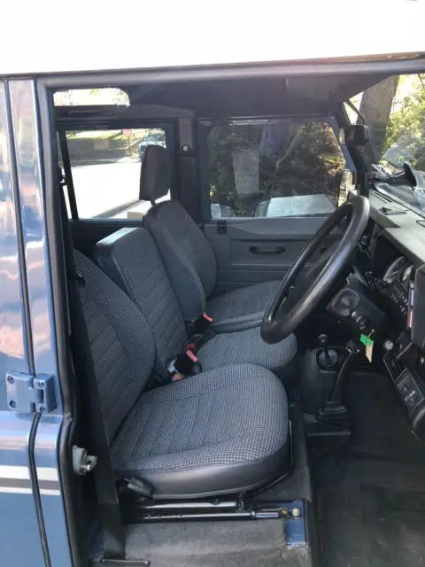 land rover defender 110 county wagon