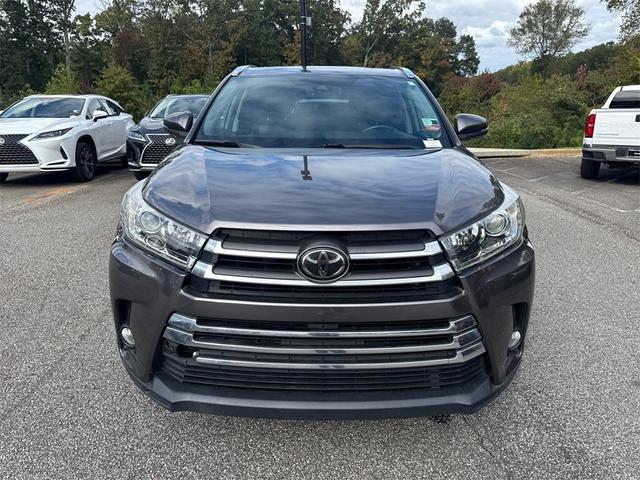 2018 toyota highlander limited