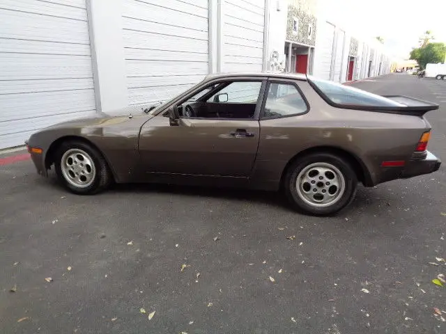 1983 porsche 944 original car sport seats all service records owners manuals