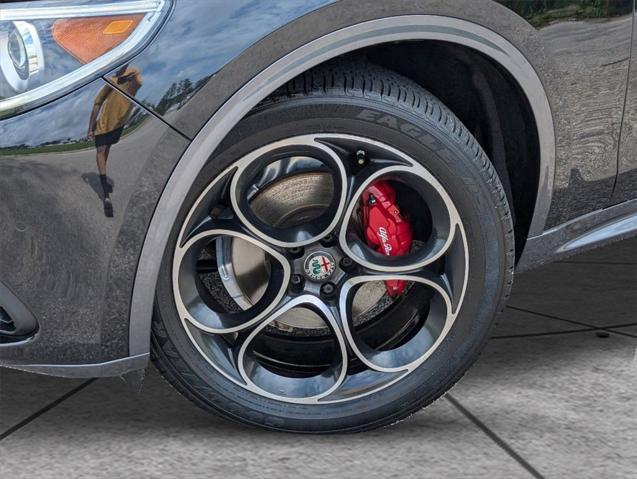 2022 alfa romeo stelvio ti