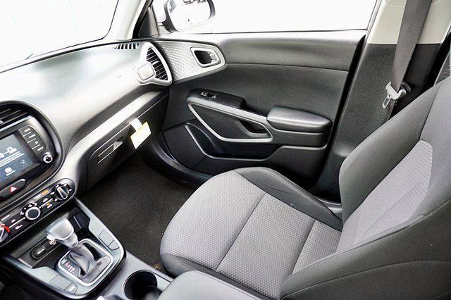 2020 kia soul x-line