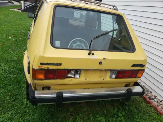 1981 volkswagen rabbit ls 1.6l l-4 diesel