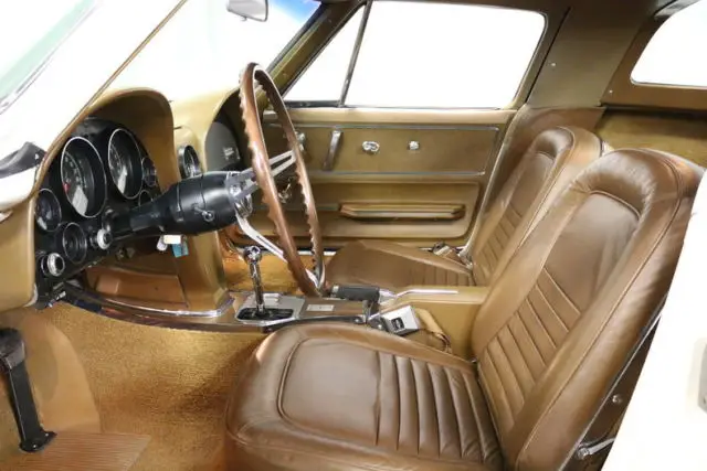 numbers matching l71/435hp v8! 4 spd, correct colors, clean and runs fantastic!