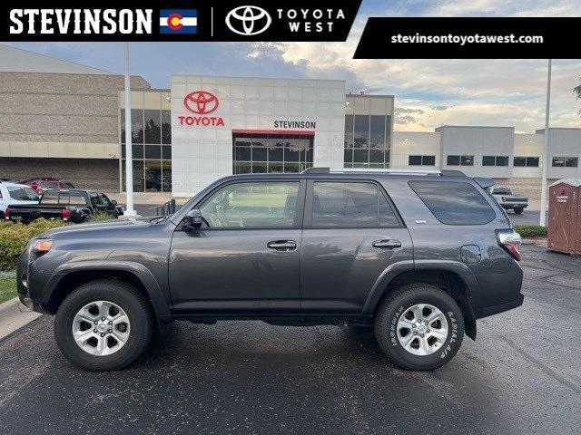 2023 toyota 4runner sr5