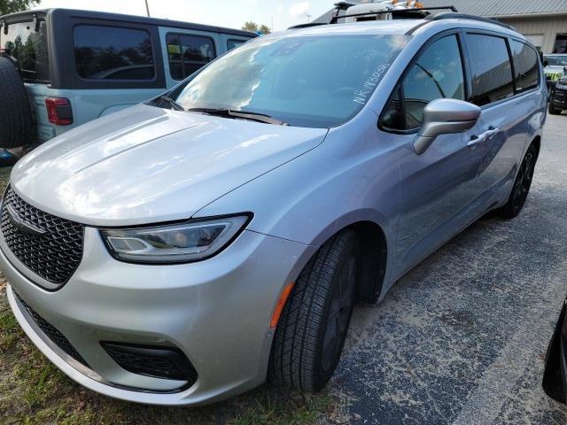 2022 chrysler pacifica limited