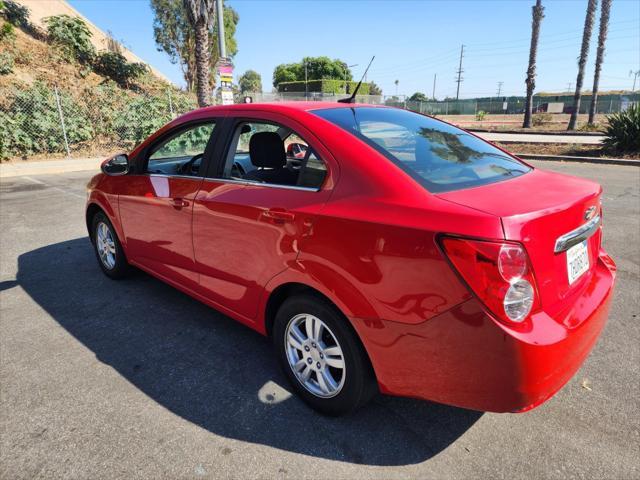 2013 chevrolet sonic lt