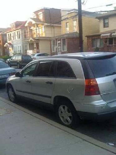 2005 chrysler pacifica- grey 56 mi in brooklyn, ny