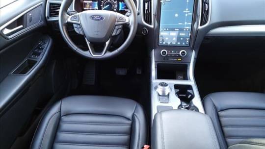 2021 Ford Edge