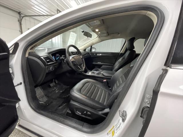 2018 ford fusion se