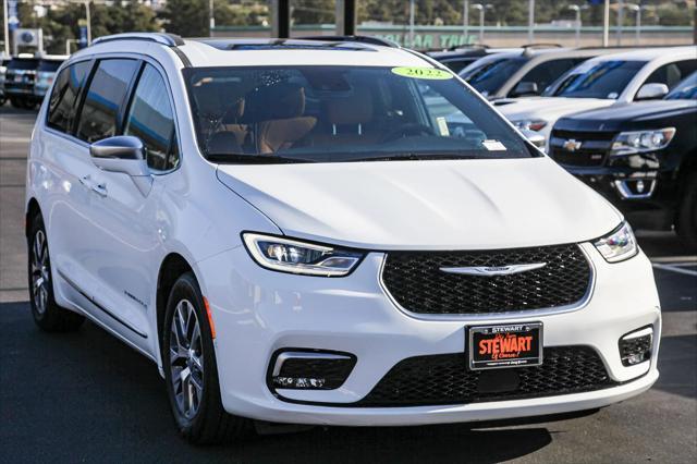 2022 chrysler pacifica l