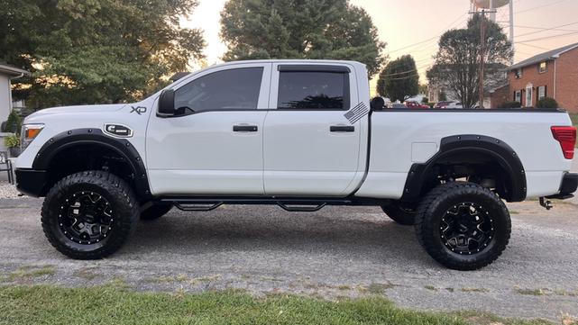 2019 nissan titan xd s