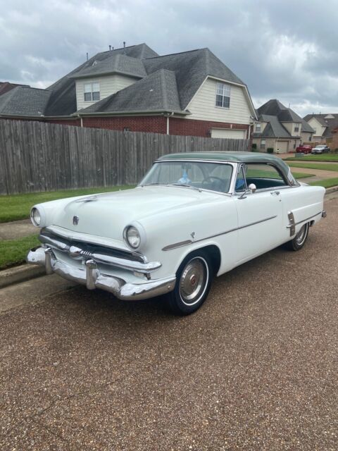 1953 ford crestline white rwd manual victoria