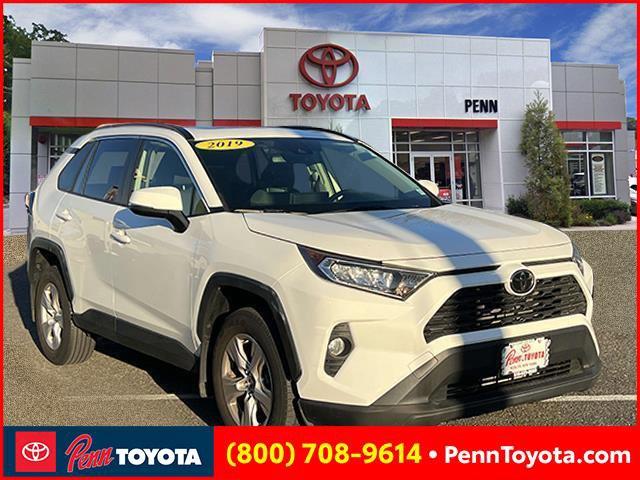 2019 toyota rav4 xle