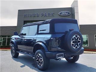 2022 Ford Bronco outer banks