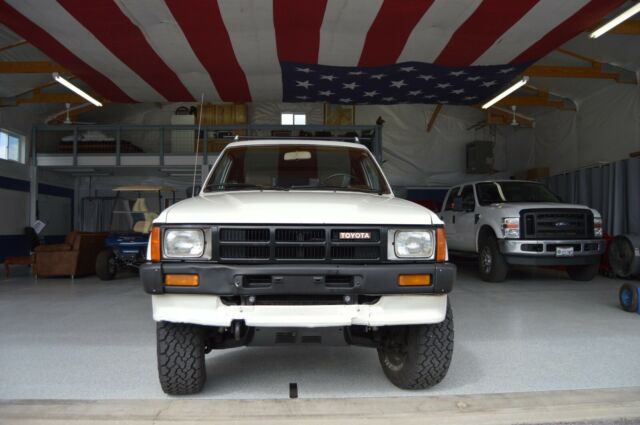 1986 toyota 4runner 1st gen 4x4 22re manual 5-spd