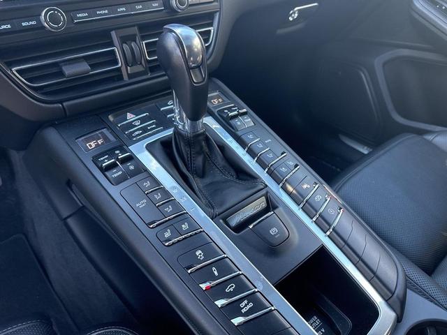 2020 porsche macan turbo