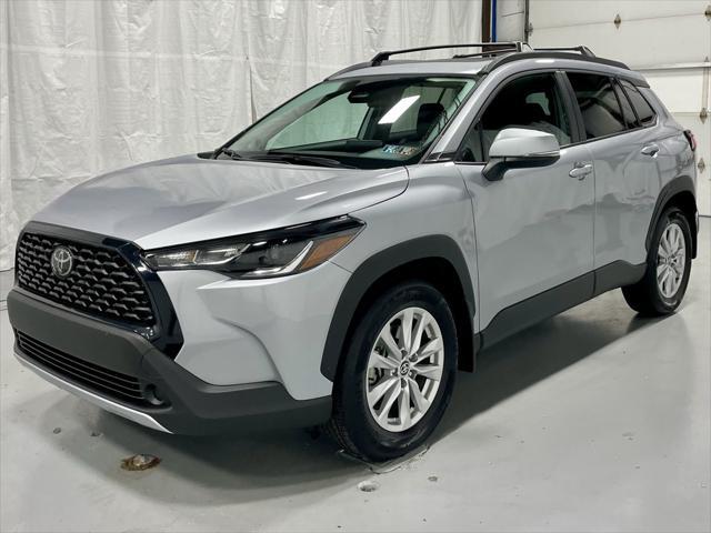 2024 toyota corolla cross le