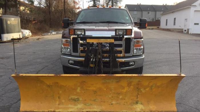 2009 ford f-350 super duty xl 4x4 xl 2dr regular cab 8 ft. lb srw for sale in ayer, massachusetts