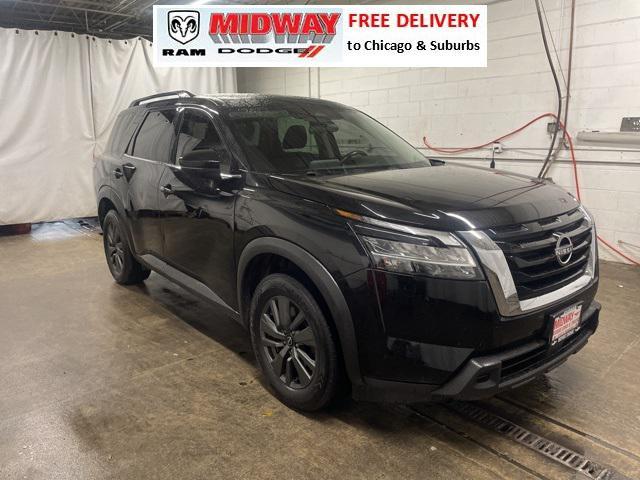 2022 nissan pathfinder sv 4wd