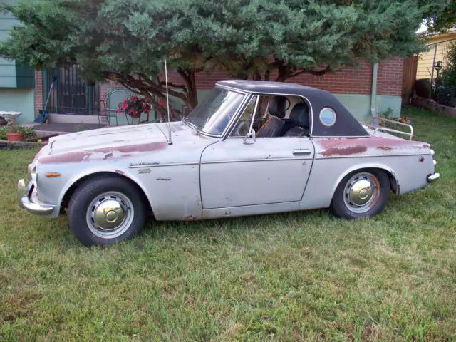 1969 datsun roadster 2000