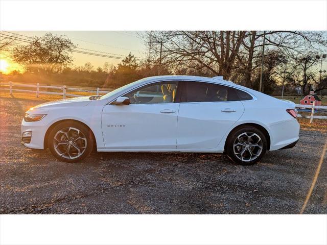 2022 chevrolet malibu fwd lt