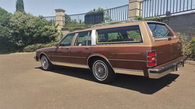 1988 chevrolet caprice classic wagon 4-door 49000 miles all original