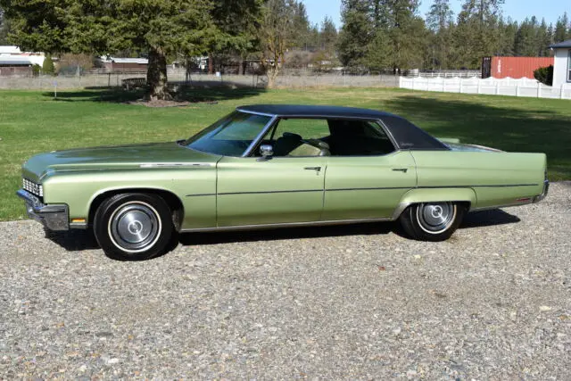 1972 buick electra 225 hardtop! one family owned! 61,090 miles! very nice shape!