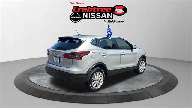 2022 nissan rogue sport s