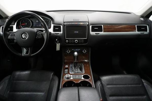 2016 volkswagen touareg in dulles, virginia