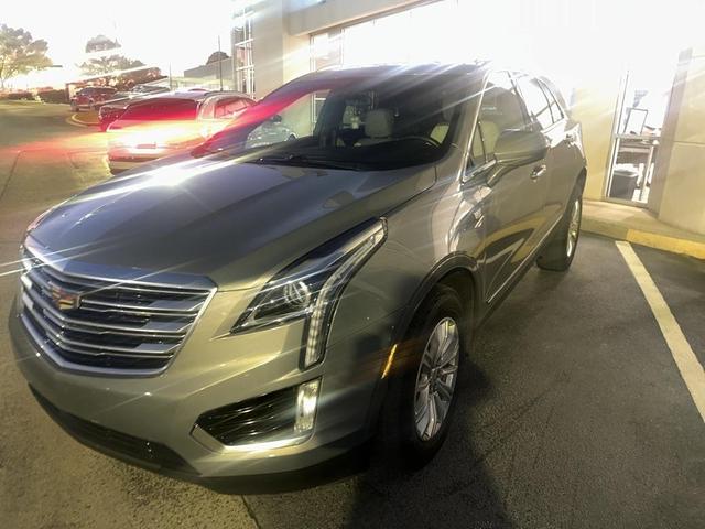 2018 cadillac xt5 base