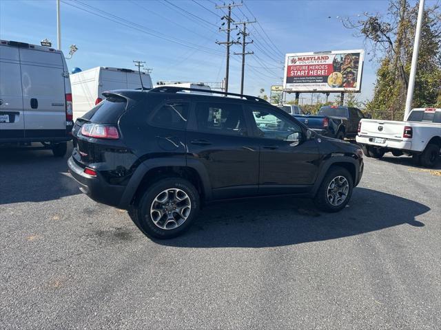2022 jeep cherokee trailhawk