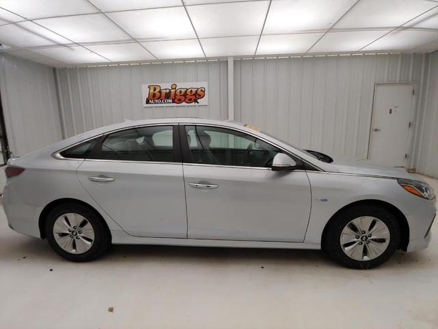 2018 hyundai sonata hybrid se