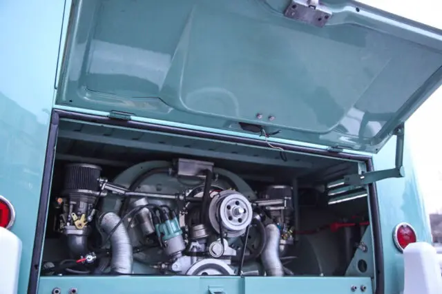 1961 volkswagen type 2 15-window bus